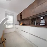 Oranz Banjole