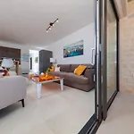 Apartman Oranz